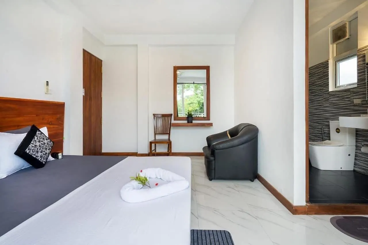 Otel Cmb Apartments Negombo
